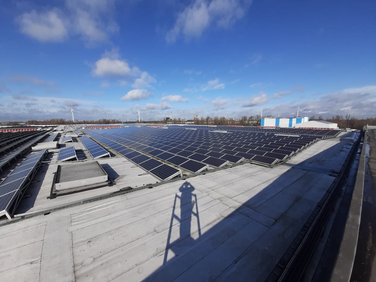 Toiture plate industrielle